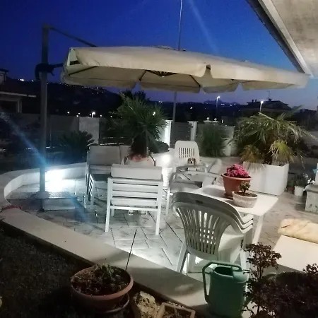 A Casa Di Cinzia בית אירוח