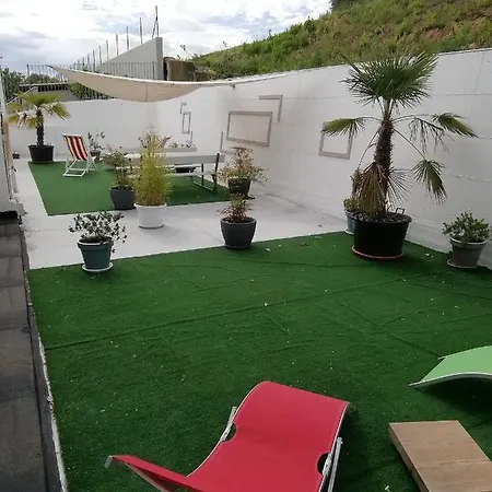 A Casa Di Cinzia ホームステイ *